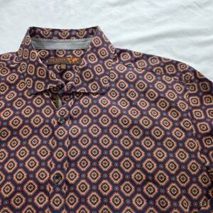 Ted Baker Geometric Pattern Long Sleeve Button Down Shirt w/Cutaway Collar.